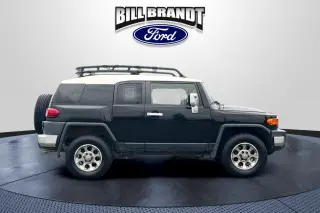 Toyota FJ Cruiser 2012 4x4 4p SUV 6M