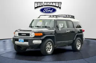 Toyota FJ Cruiser 2012 4x4 4p SUV 6M
