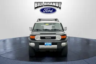 Toyota FJ Cruiser 2012 4x4 4p SUV 6M