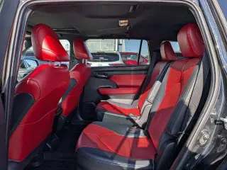 Toyota Highlander 2021 XSE 4dr SUV