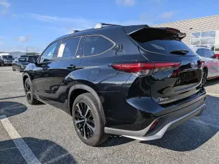 Toyota Highlander 2021 XSE 4dr SUV