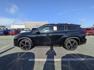 Toyota Highlander 2021 XSE 4dr SUV