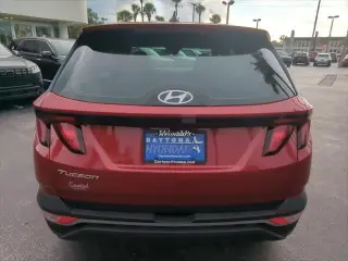Hyundai TUCSON 2024 SE 4dr SUV
