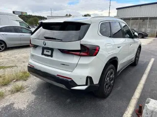 BMW X1 2025 AWD xDrive28i 4p Vehículo de Actividad Deportiva de Serie