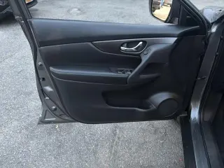Nissan Rogue 2016 AWD SV 4p Crossover