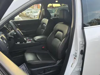 Nissan Pathfinder 2023 AWD SL 4dr SUV