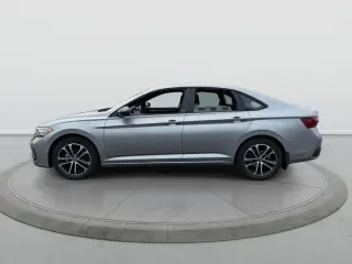 Volkswagen Jetta 2023 Sport 4p Sed 8A