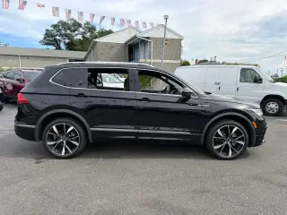Volkswagen Tiguan 2024 4x4 SEL R-Line 4Motion 4p SUV