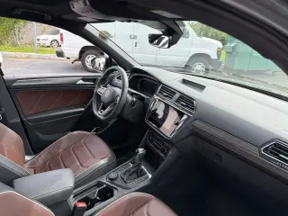 Volkswagen Tiguan 2024 4x4 SEL R-Line 4Motion 4p SUV