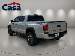 Toyota Tacoma 2019 4x2 TRD Todo Terreno 4p Cabina Doble 5.0 ft CB