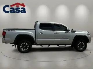 Toyota Tacoma 2019 4x2 TRD Todo Terreno 4p Cabina Doble 5.0 ft CB