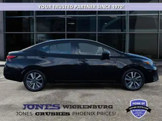 Nissan Versa 2023 SV 4p Sedan