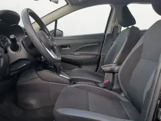Nissan Versa 2023 SV 4p Sedan