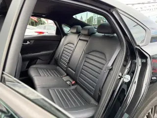 Kia Forte 2024 GT-Line 4dr Sedán