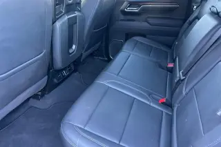 GMC Sierra 1500 2025 4x4 SLT 4p Crew Cab 5.8 ft. CB