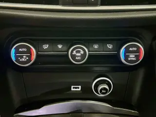 Alfa Romeo Stelvio 2019 Base 4dr Crossover