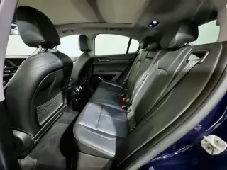 Alfa Romeo Stelvio 2019 Base 4dr Crossover