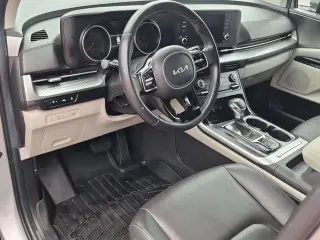 Kia Carnival 2023 LX 4p Mini-Van