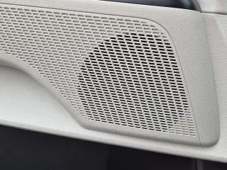 Kia Carnival 2023 LX 4p Mini-Van