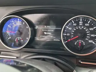 Kia Carnival 2023 LX 4p Mini-Van