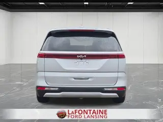 Kia Carnival 2023 LX 4p Mini-Van