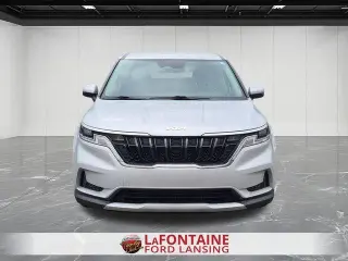Kia Carnival 2023 LX 4p Mini-Van