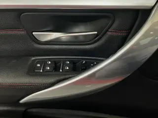 BMW Serie 3 2018 330i 4p Sedan