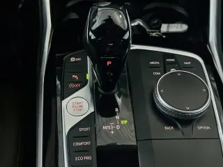 BMW Serie 3 2019 330i 4p Sedán