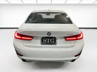 BMW Serie 3 2019 330i 4p Sedán