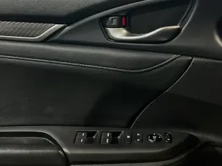 Honda Civic 2018 Sport Touring 4dr Hatchback