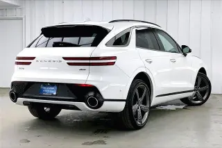 Genesis GV70 2022 AWD 2.5T Estándar 4 puertas SUV