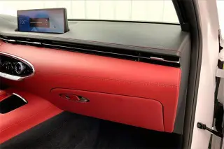 Genesis GV70 2022 AWD 2.5T Estándar 4 puertas SUV