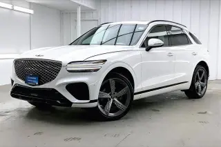 Genesis GV70 2022 AWD 2.5T Estándar 4 puertas SUV