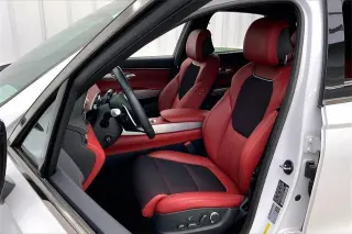 Genesis GV70 2022 AWD 2.5T Estándar 4 puertas SUV