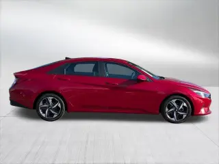 Hyundai ELANTRA 2023 SEL 4p Sedan SULEV