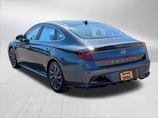 Hyundai SONATA 2023 Limited 4dr Sedan