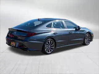 Hyundai SONATA 2023 Limited 4dr Sedan