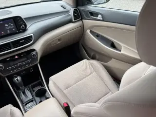 Hyundai TUCSON 2019 SEL 4p SUV