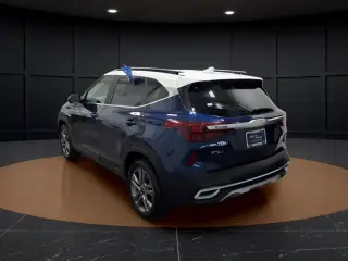 Kia Seltos 2023 AWD S 4dr SUV