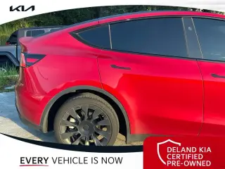 Tesla Model Y 2023 AWD Long Range 4p Crossover