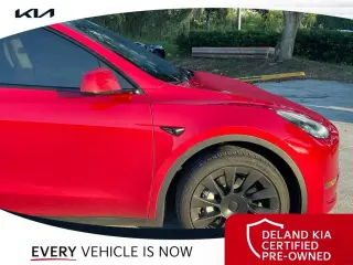 Tesla Model Y 2023 AWD Long Range 4p Crossover