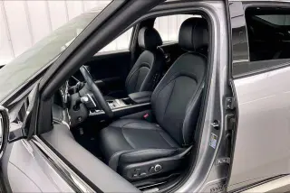 Genesis GV60 2023 AWD Avanzado 4p SUV