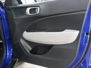 Hyundai VENUE 2023 SEL 4dr Crossover