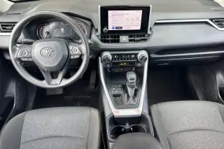 Toyota RAV4 2025 XLE 4dr SUV