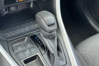 Toyota RAV4 2025 XLE 4dr SUV