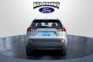 Toyota RAV4 2025 XLE 4dr SUV