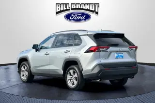 Toyota RAV4 2025 XLE 4dr SUV