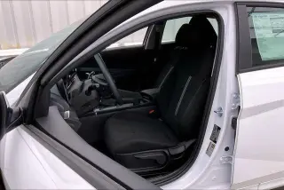 Hyundai ELANTRA 2026 SE 4p Sedan
