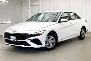 Hyundai ELANTRA 2026 SE 4p Sedan
