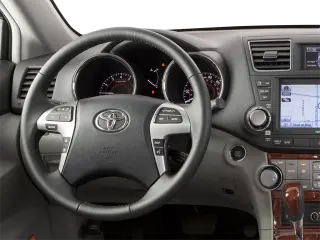Toyota Highlander 2013 AWD SE 4p SUV